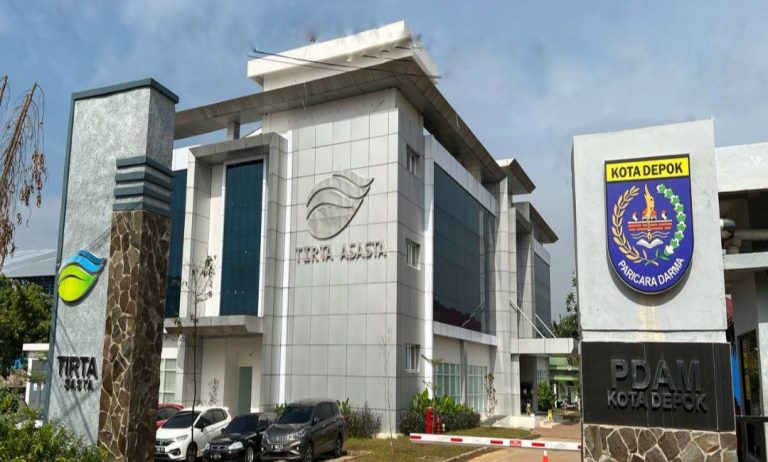 Screenshot_20250429_161856_Via-768x462