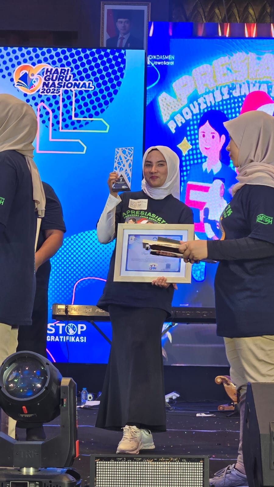 74fd5180ddc14ae38b5520fb67d0d8d6