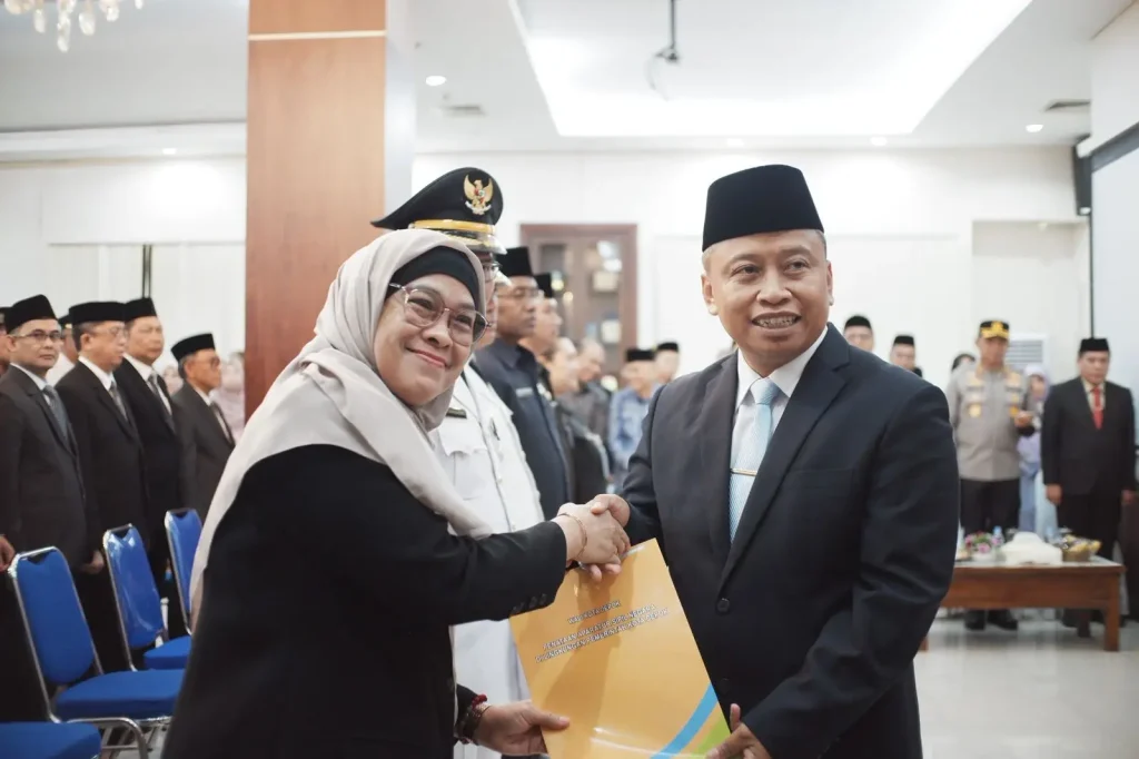 LNjIkyja7IwuZEjirEph5kEWLmxNoqZveKLFFld5